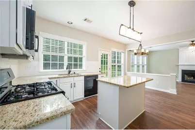 8405 Friarbridge Drive, Suwanee, GA 30024 - Photo 9