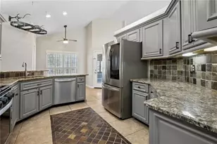 6604 Windbrook Way, Flowery Branch, GA 30542 - Photo 21