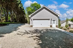 838 Old Thompson Mill Rd, Winder, GA 30680 - Photo 55