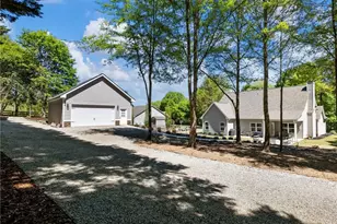 838 Old Thompson Mill Rd, Winder, GA 30680 - Photo 5