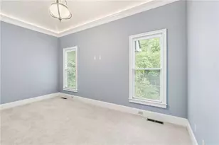 4726 Quailwood Dr, Flowery Branch, GA 30542 - Photo 9