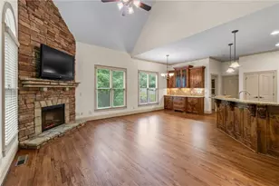 4726 Quailwood Dr, Flowery Branch, GA 30542 - Photo 19