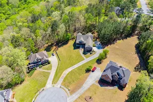 9731 Fallview Ct, Villa Rica, GA 30180 - Photo 5