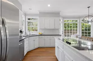 1058 Oakpointe Pl, Dunwoody, GA 30338 - Photo 5