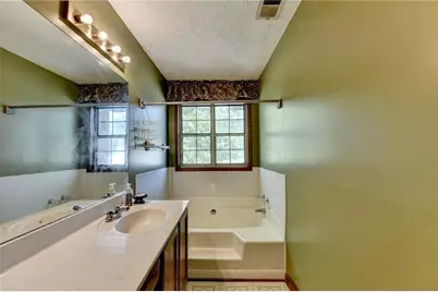 2154 Crystal Lake Drive, Lawrenceville, GA 30044 - Photo 41