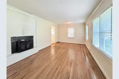 6058 Harleston Road, Atlanta, GA 30328 - Photo 3