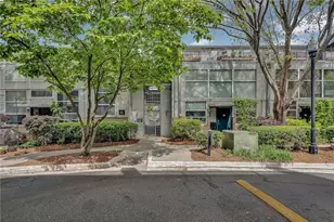 400 Village Parkway NE, Atlanta, GA 30306 - Photo 1