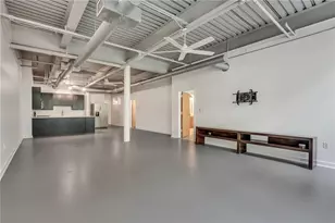 400 Village Parkway NE, Atlanta, GA 30306 - Photo 11