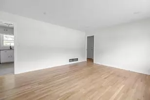 8 Larose SW, Marietta, GA 30060 - Photo 7