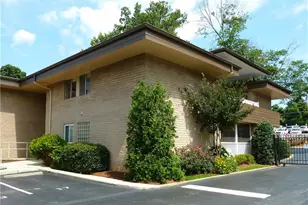 346 Carpenter Dr, Atlanta, GA 30328 - Photo 11