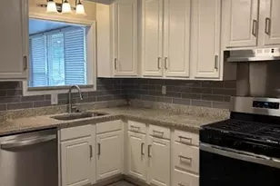 346 Carpenter Dr, Atlanta, GA 30328 - Photo 3