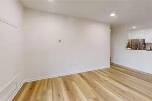 300 Johnson Ferry Road NE, Atlanta, GA 30328 - Photo 9