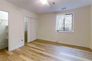 300 Johnson Ferry Road NE, Atlanta, GA 30328 - Photo 11