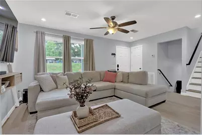 447 Warren Rd, Lawrenceville, GA 30044 - Photo 5