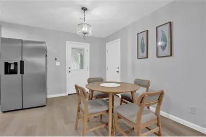 447 Warren Rd, Lawrenceville, GA 30044 - Photo 9