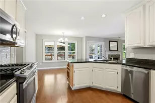 5580 N Hillbrooke Trace, Johns Creek, GA 30005 - Photo 15