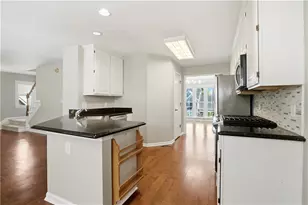 5580 N Hillbrooke Trace, Johns Creek, GA 30005 - Photo 13