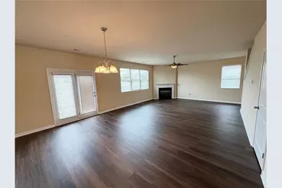 3268 Heatherwood Drive, Gainesville, GA 30507 - Photo 7