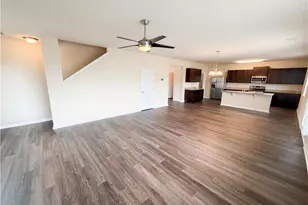 3268 Heatherwood Dr, Gainesville, GA 30507 - Photo 9