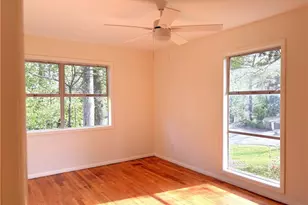 5009 Crowe Dr SE, Smyrna, GA 30082 - Photo 7