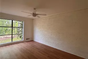 5009 Crowe Dr SE, Smyrna, GA 30082 - Photo 9