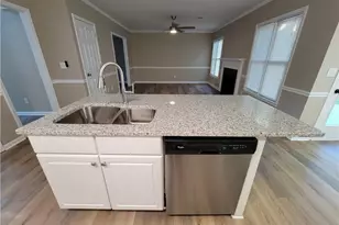 1035 Chandler Park Ct, Lawrenceville, GA 30043 - Photo 9