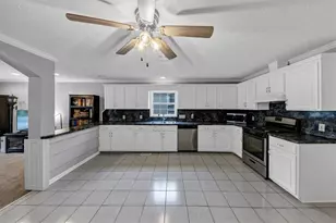 6071 N Main St SE, Acworth, GA 30101 - Photo 15