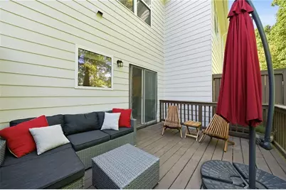 1129 Liberty Parkway NW, Atlanta, GA 30318 - Photo 29