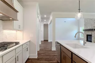 345 Weslyn Dr, Social Circle, GA 30025 - Photo 9