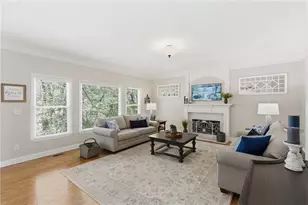 1112 Oakhurst Trail, Lawrenceville, GA 30043 - Photo 11