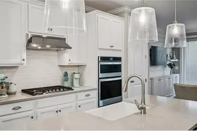 6540 Beacon Drive, Atlanta, GA 30328 - Photo 15