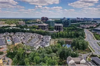 6540 Beacon Drive, Atlanta, GA 30328 - Photo 51