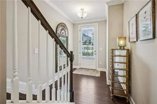 6540 Beacon Dr, Sandy Springs, GA 30328 - Photo 3