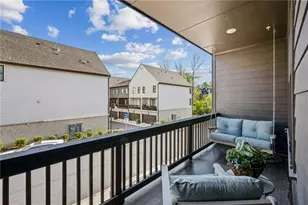 6540 Beacon Dr, Atlanta, GA 30328 - Photo 11