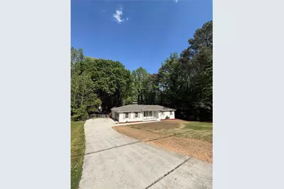 2646 Pamela Drive, Snellville, GA 30078 - Photo 1
