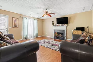 7627 Pleasant Hill Rd, Lithonia, GA 30058 - Photo 11