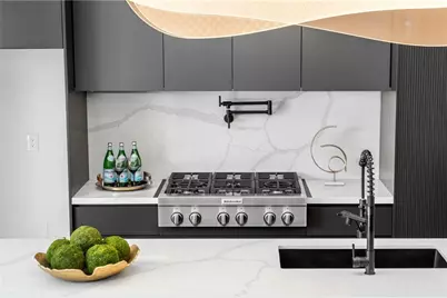 605 Hunnicutt Road SE, Mableton, GA 30126 - Photo 13