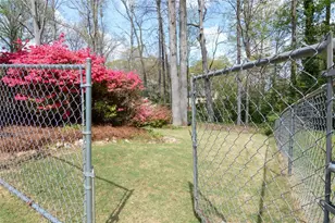 618 Dorsey SW, Lilburn, GA 30047 - Photo 39