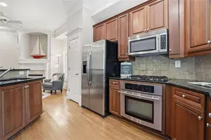 782 Clifton Heights Ln, Atlanta, GA 30329 - Photo 9