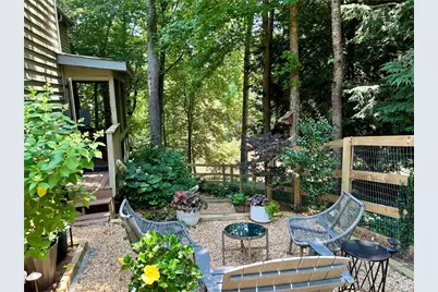 4221 Burns Heritage Trail NE, Roswell, GA 30075 - Photo 15
