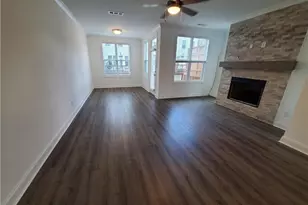 3220 Bennett Crk Ln, Suwanee, GA 30024 - Photo 5