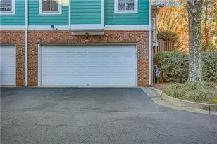 225 Carlyle Park Dr NE, Atlanta, GA 30307 - Photo 29