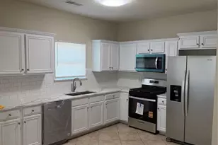 1560 Danube Ct, Atlanta, GA 30349 - Photo 3