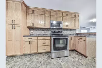 424 Shamrock Drive, Dalton, GA 30721 - Photo 3