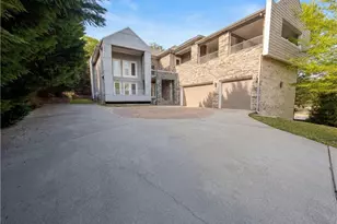 302 Summer Garden Dr, Marietta, GA 30064 - Photo 1