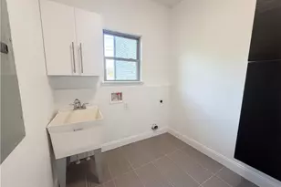 302 Summer Garden Dr, Marietta, GA 30064 - Photo 9