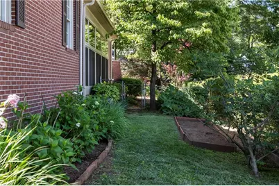 512 Williamsburg Drive, Dalton, GA 30720 - Photo 37