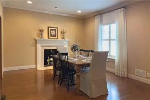512 Williamsburg Dr, Dalton, GA 30720 - Photo 9
