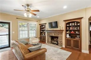 512 Williamsburg Dr, Dalton, GA 30720 - Photo 7