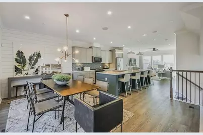 545 Whitlox Road NW, Atlanta, GA 30318 - Photo 3